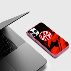 Чехол iPhone 11 Pro матовый Stray kids - красная абстракция, цвет: 3D-малиновый — фото 2