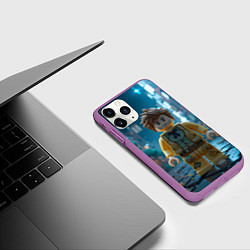 Чехол iPhone 11 Pro матовый Роблокс ночью, цвет: 3D-фиолетовый — фото 2
