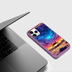 Чехол iPhone 11 Pro матовый Краб смотрит в космос, цвет: 3D-фиолетовый — фото 2
