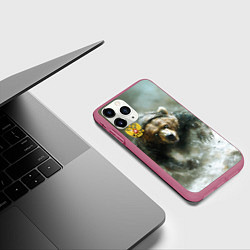 Чехол iPhone 11 Pro матовый Медвежья доблесть, цвет: 3D-малиновый — фото 2