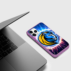 Чехол iPhone 11 Pro матовый Даллас Маверикс логотип в искрах, цвет: 3D-фиолетовый — фото 2