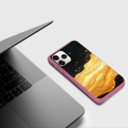 Чехол iPhone 11 Pro матовый Золотистая материя на черном фоне, цвет: 3D-малиновый — фото 2