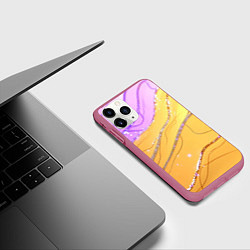 Чехол iPhone 11 Pro матовый Фиолетово-золотая текстура с блестяшками, цвет: 3D-малиновый — фото 2