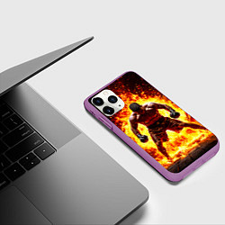 Чехол iPhone 11 Pro матовый Боксер в огне, цвет: 3D-фиолетовый — фото 2