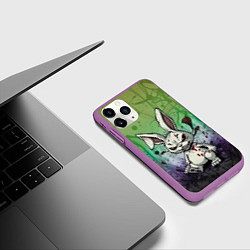 Чехол iPhone 11 Pro матовый Безумный кролик хулиган, цвет: 3D-фиолетовый — фото 2