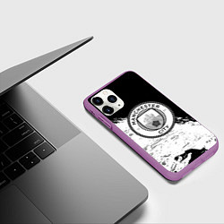Чехол iPhone 11 Pro матовый Манчестер сити черно белые краски, цвет: 3D-фиолетовый — фото 2