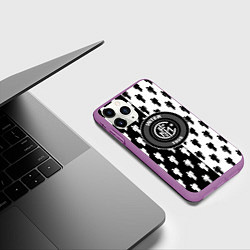 Чехол iPhone 11 Pro матовый Inter паттерн люди спорт, цвет: 3D-фиолетовый — фото 2