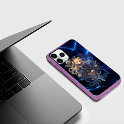 Чехол iPhone 11 Pro матовый Genshin Impact Фишль, цвет: 3D-фиолетовый — фото 2