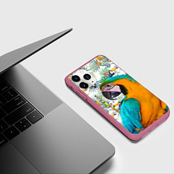 Чехол iPhone 11 Pro матовый Летний попугай, цвет: 3D-малиновый — фото 2
