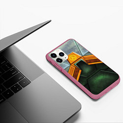 Чехол iPhone 11 Pro матовый Gordon Freeman: Costume, цвет: 3D-малиновый — фото 2