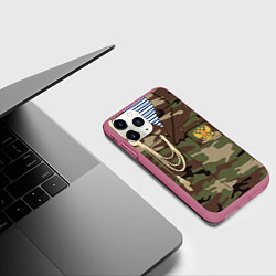 Чехол iPhone 11 Pro матовый Униформа дембеля, цвет: 3D-малиновый — фото 2