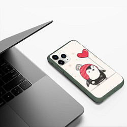 Чехол iPhone 11 Pro матовый Влюбленный пингвин, цвет: 3D-темно-зеленый — фото 2