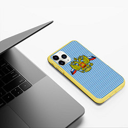Чехол iPhone 11 Pro матовый Тельняшка Герб РФ, цвет: 3D-желтый — фото 2