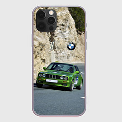Чехол iPhone 12 Pro Max Зелёная бэха на горной дороге