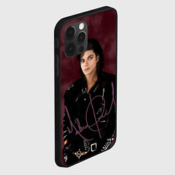Чехол для iPhone 12 Pro Max Michael Jackson на бордовом фоне, цвет: 3D-черный — фото 2