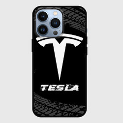 Чехол для iPhone 13 Pro Tesla speed на темном фоне со следами шин, цвет: 3D-черный