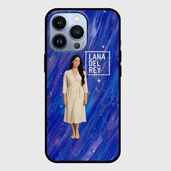 Чехол iPhone 13 Pro Lana Del Rey в белом классическом платье на синем