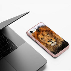 Чехол iPhone 7/8 матовый Красавец лев, цвет: 3D-светло-розовый — фото 2