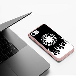 Чехол iPhone 7/8 матовый Red Hot Chili Peppers, цвет: 3D-светло-розовый — фото 2