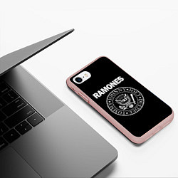 Чехол iPhone 7/8 матовый RAMONES, цвет: 3D-светло-розовый — фото 2