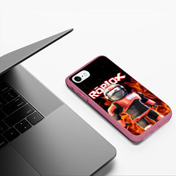Чехол iPhone 7/8 матовый ROBLOX FIRE РОБЛОКС ОГОНЬ ПОЖАРНЫЙ, цвет: 3D-малиновый — фото 2