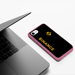 Чехол iPhone 7/8 матовый БИНАНС ЛОГО КАРБОН BINANCE LOGO, цвет: 3D-малиновый — фото 2