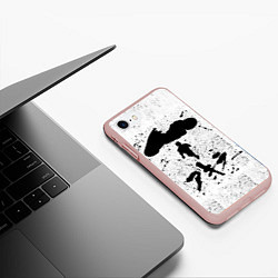 Чехол iPhone 7/8 матовый Akira черный постер, цвет: 3D-светло-розовый — фото 2