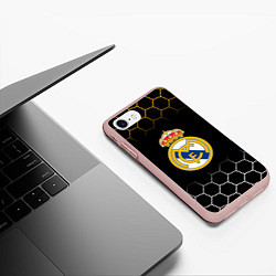 Чехол iPhone 7/8 матовый Real madrid соты, цвет: 3D-светло-розовый — фото 2