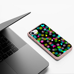 Чехол iPhone 7/8 матовый Весна в сердцах на черном фоне, цвет: 3D-светло-розовый — фото 2