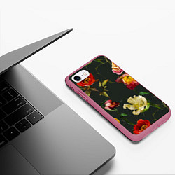 Чехол iPhone 7/8 матовый Цветы Нарисованные Красные Розы и Лилии На Коричне, цвет: 3D-малиновый — фото 2