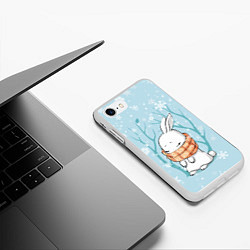 Чехол iPhone 7/8 матовый Кролик в снеженом лесу, цвет: 3D-белый — фото 2