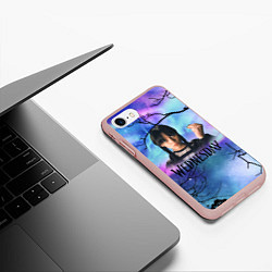 Чехол iPhone 7/8 матовый Уэнсдэй черные ветки, цвет: 3D-светло-розовый — фото 2