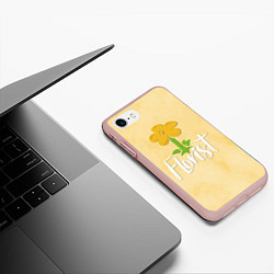 Чехол iPhone 7/8 матовый Florist with a flower, цвет: 3D-светло-розовый — фото 2