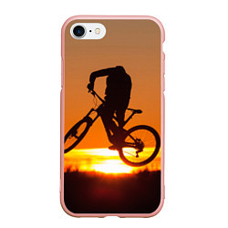 Чехол iPhone 7/8 матовый Велосипедист на закате, цвет: 3D-светло-розовый