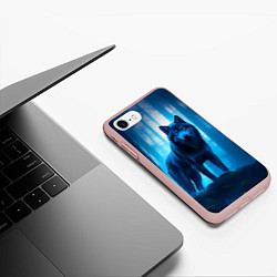 Чехол iPhone 7/8 матовый Волк в ночном лесу, цвет: 3D-светло-розовый — фото 2
