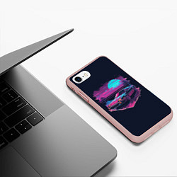 Чехол iPhone 7/8 матовый Пальмы и гоночная машина в пурпурном свечении, цвет: 3D-светло-розовый — фото 2