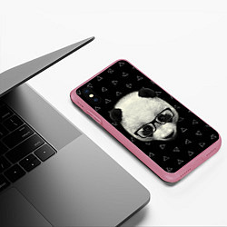 Чехол iPhone XS Max матовый Умная панда, цвет: 3D-малиновый — фото 2