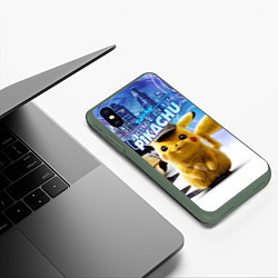Чехол iPhone XS Max матовый Детектив Пикачу, цвет: 3D-темно-зеленый — фото 2