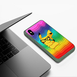 Чехол iPhone XS Max матовый Пикачу в очках, цвет: 3D-темно-зеленый — фото 2