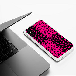 Чехол iPhone XS Max матовый Черно-Розовые сердца, цвет: 3D-белый — фото 2