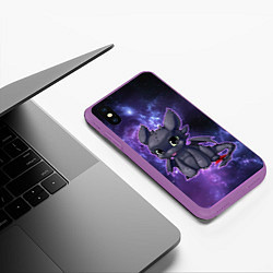 Чехол iPhone XS Max матовый Милый малыш Беззубик, цвет: 3D-фиолетовый — фото 2
