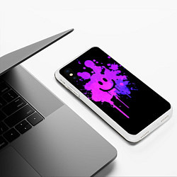 Чехол iPhone XS Max матовый Неоновый улыбающийся смайлик, цвет: 3D-белый — фото 2