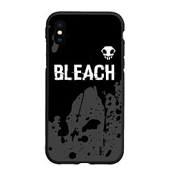 Чехол iPhone XS Max матовый Bleach glitch на темном фоне: символ сверху