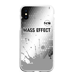 Чехол iPhone XS Max матовый Mass Effect glitch на светлом фоне посередине, цвет: 3D-белый