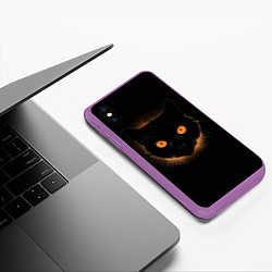 Чехол iPhone XS Max матовый Портрет черного кота в оранжевом свечении, цвет: 3D-фиолетовый — фото 2