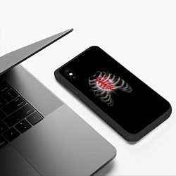 Чехол iPhone XS Max матовый Грудная клетка с сердцем кристаллом, цвет: 3D-черный — фото 2