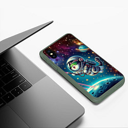 Чехол iPhone XS Max матовый Котик в космосе с лазерным пистолетом, цвет: 3D-темно-зеленый — фото 2