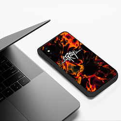 Чехол iPhone XS Max матовый Stray red lava, цвет: 3D-черный — фото 2