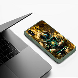 Чехол iPhone XS Max матовый Космонавт - киборг, цвет: 3D-темно-зеленый — фото 2