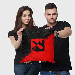 Подушка квадратная DOTA 2 RED BLACK LOGO, БРЫЗГИ КРАСОК, цвет: 3D-принт — фото 2